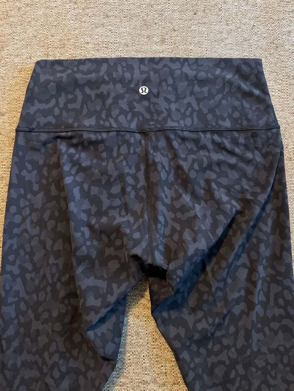 Lululemon Align High-Rise Pant 28" Inseam Black Leopard Camo Size 8